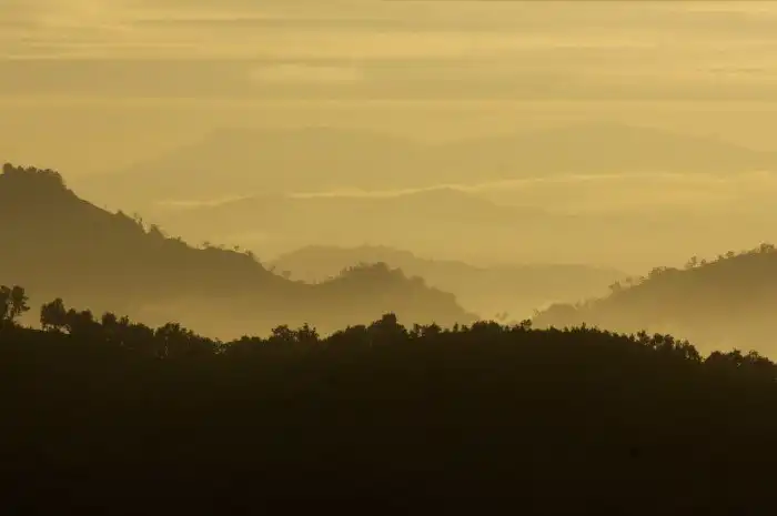 Топ-9 худших для жизни городов мира