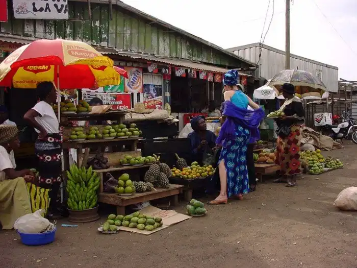 Топ-9 худших для жизни городов мира