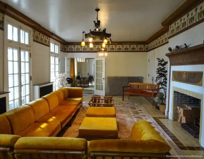 Дворец за миллион долларов