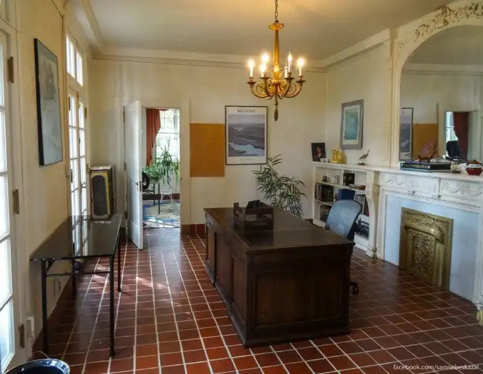 Дворец за миллион долларов