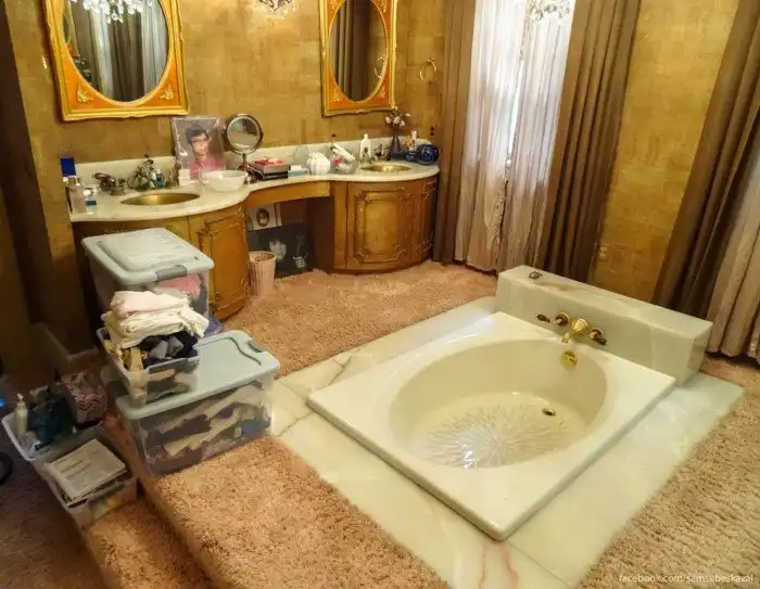 Дворец за миллион долларов