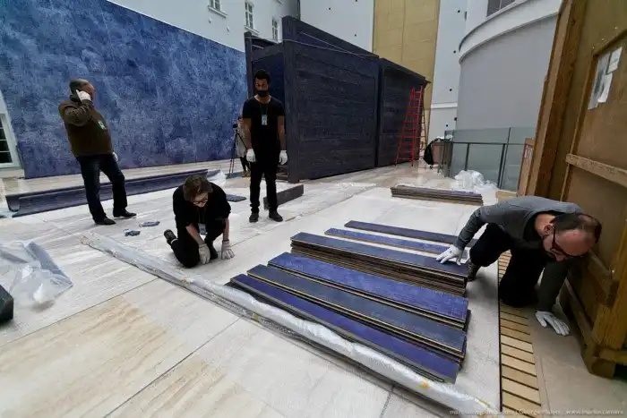 Как монтируют искусство в Эрмитаже