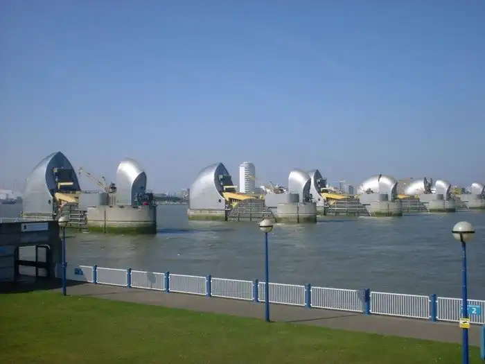 Как работает барьер Темзы