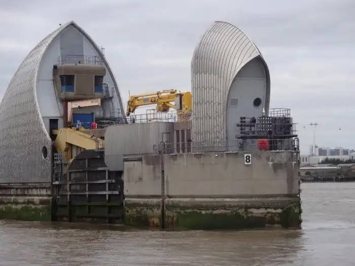 Как работает барьер Темзы