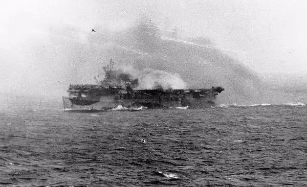 Гибель легкого авианосца USS Princeton (CVL-23)