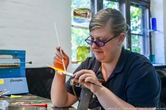 Как делают пузырьки в стекле