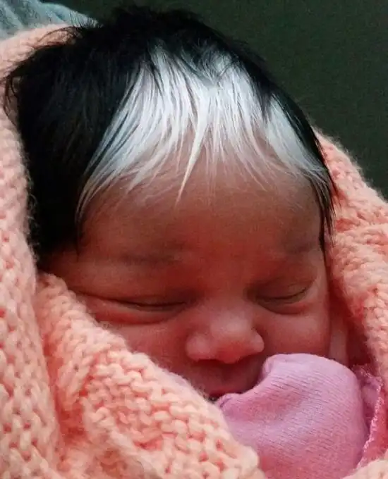 Необычная особенность женщин одной семьи