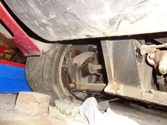 Капсула времени: BMW M1 1981 года выпуска с пробегом всего 7329 км.