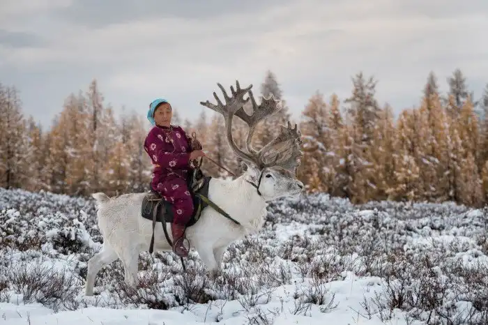 гостях у сказки: жизнь на озере у Восточных Саян