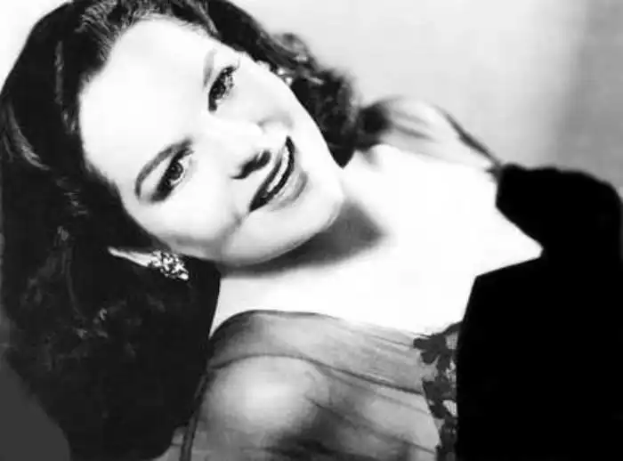 Королева гангстеров: как Вирджиния Хилл погубила знаменитого мафиози Багси Сигела