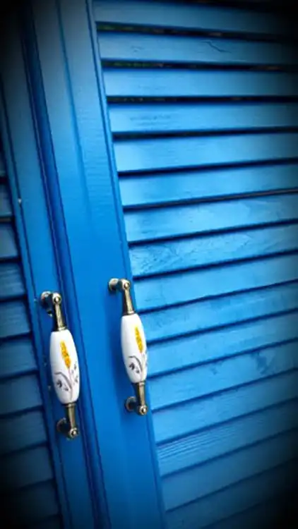 Декорирование фасада дачного участка