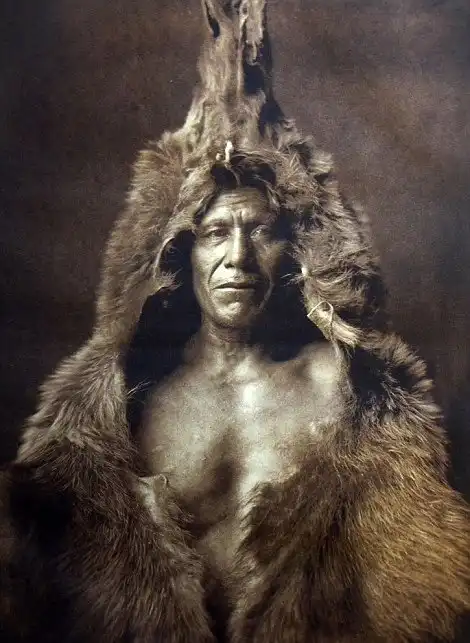 За коллекцию старых фотографий индийцев намерены выручить сотни тысяч долларов