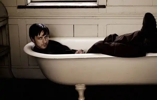 Знаменитости в работах Ю Цай