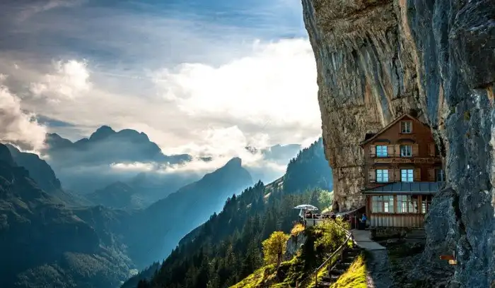 Потрясающие дома, построенные природой