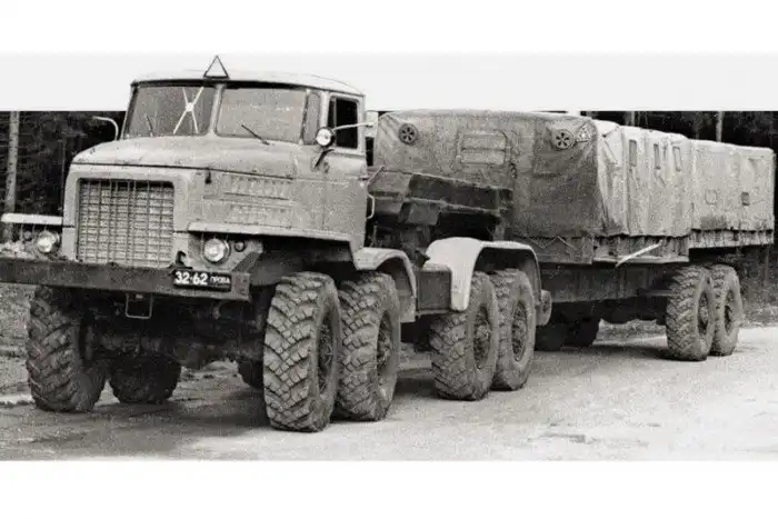 МАЗ, БелАЗ и еще три автомобиля-гиганта из СССР