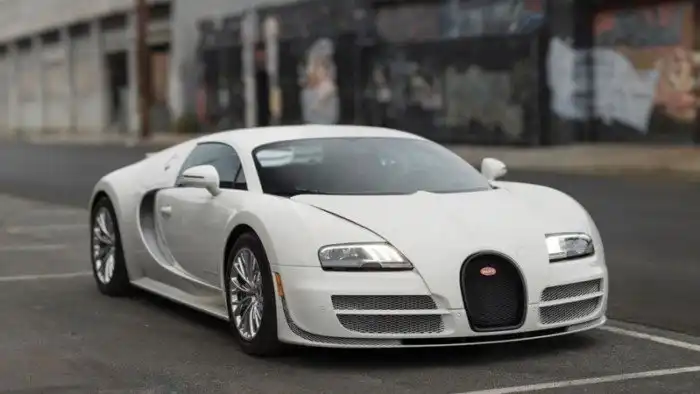 История прощального экземпляра самого быстрого купе в мире