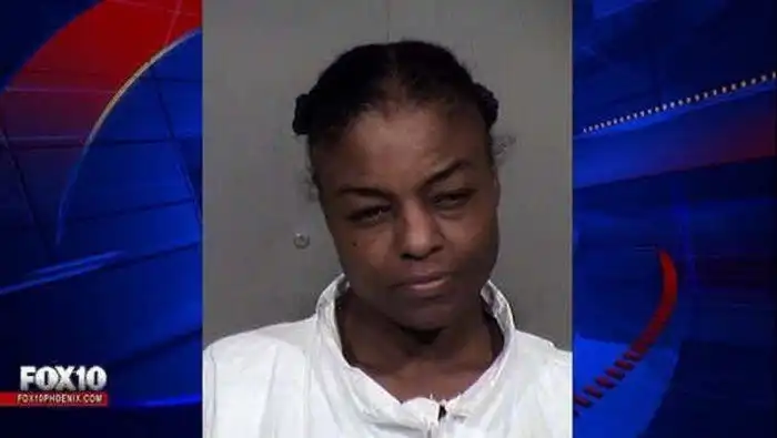 15 историй про людей, которые жили рядом с трупами