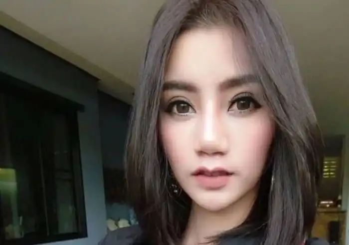 В Азии появился новый тренд в изменении формы губ