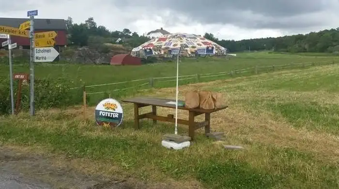 Столик самообслуживания в Норвегии