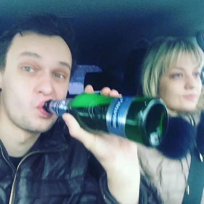 Тот неловкий момент, когда твоя жена получила права