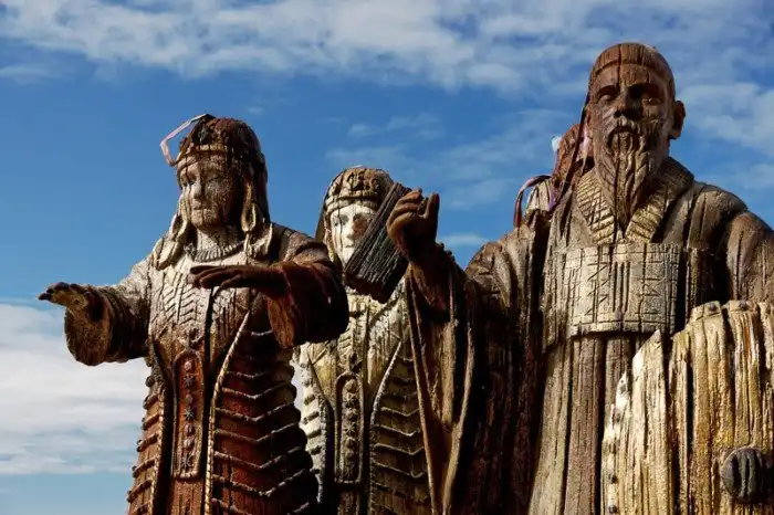 Боги Вестероса и Эссоса: краткая информация о религии в Игре Престолов