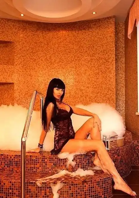 Бывшая участника «Дом-2» Анастасия Полетаева получила 1,5 года колонии