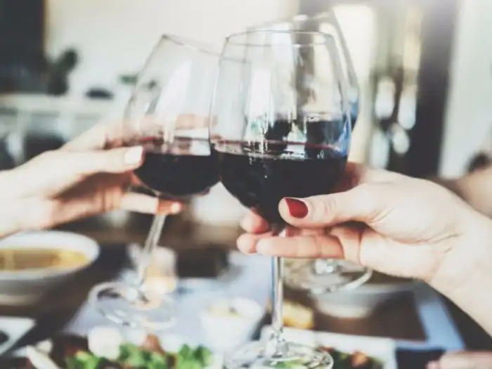 Из-за каких продуктов чернеют зубы