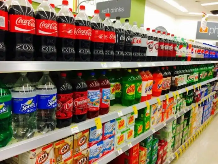 Из-за каких продуктов чернеют зубы