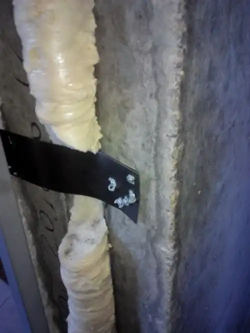 Как застройщик двери устанавливал