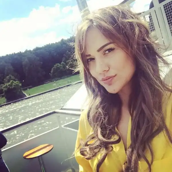 Откровенные фото ведущей НТВ Валерии Гавриловской из нашумевшего выпуска с пьяным «ВДВшником»