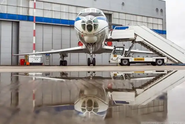 Ту-134 переоборудованный в комфортабельный авиалайнер