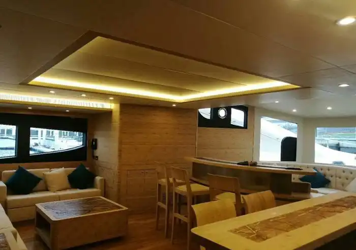 Джеки Чан купил 38-метровую яхту