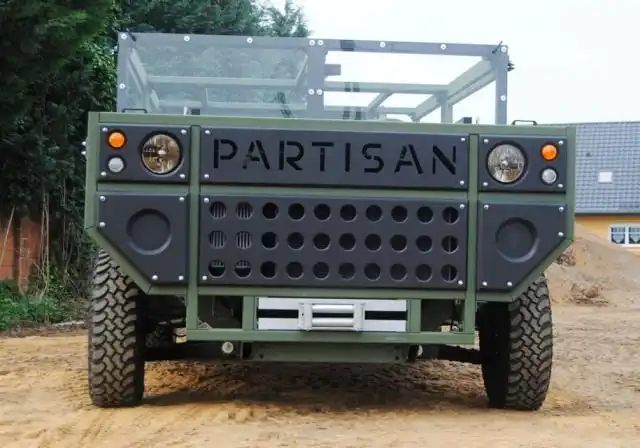 Немцы выпустили внедорожник и готовы давать на него 100 лет гарантии