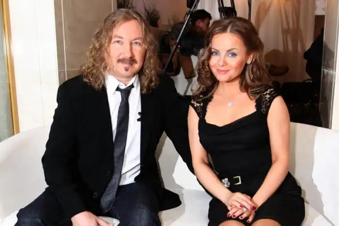 За что молодые и упругие любят старичков: браки между знаменитостями с огромной разницей в возрасте