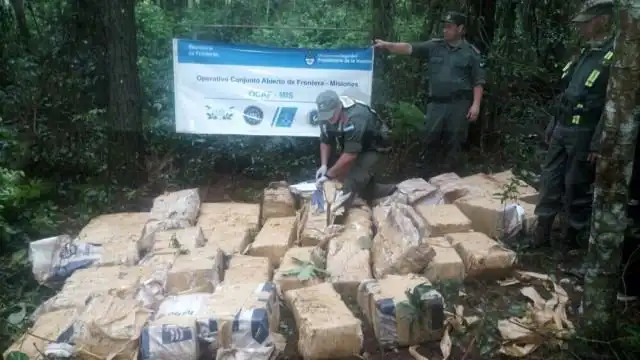 Незадачливый полицейский жестко спалился