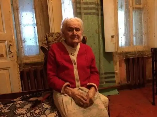 В Курске ветерана оштрафовали на 572 000 рублей из-за рухнувшей на машины стены