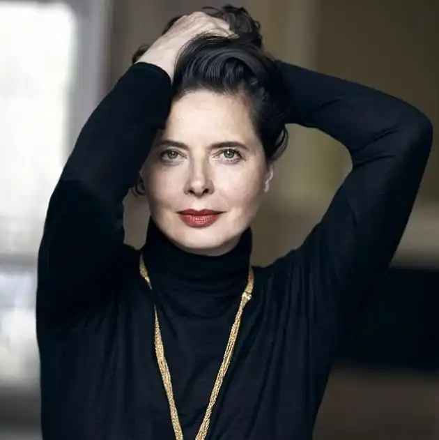 Актриса Изабелла Росселлини вернулась в модельный бизнес после 20-летнего перерыва