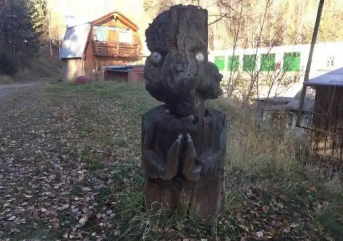 Сомнительные детские площадки