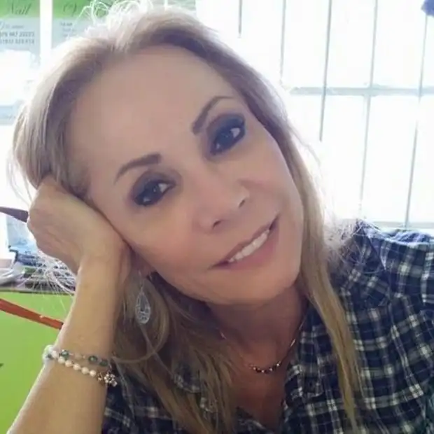 66-летняя жительница Англии подала в суд на своего 29-летнего любовника