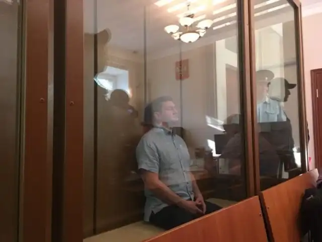 В школы Оренбурга завезли новые дневники к 1 сентября