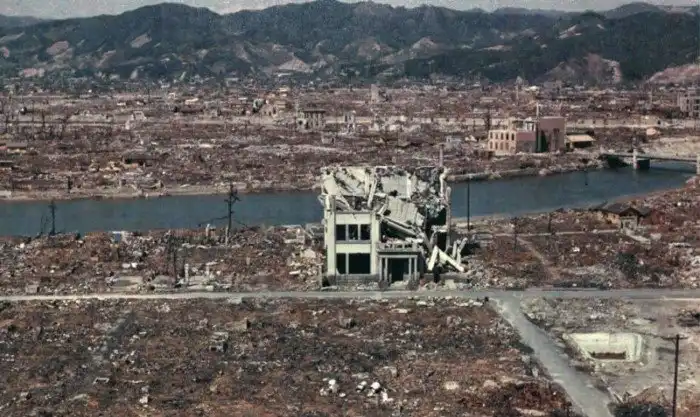 Устрашающие исторические снимки о Хиросиме