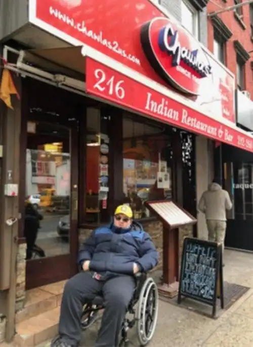 Необычный способ получать компенсации от владельцев магазинов