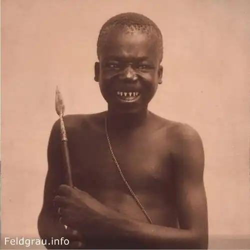 Трагическая жизнь и смерть пигмея Ота Бенга