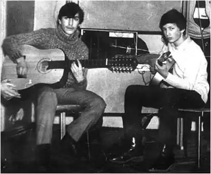 Просто я живу на улице Ленина