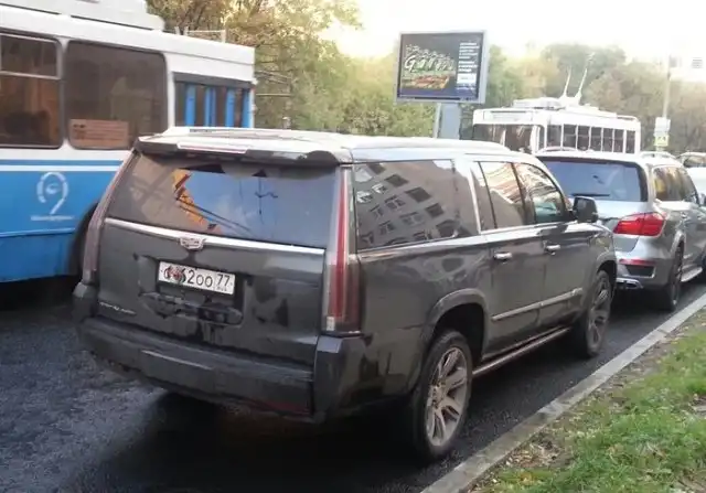 Правила и законы написаны точно не для них