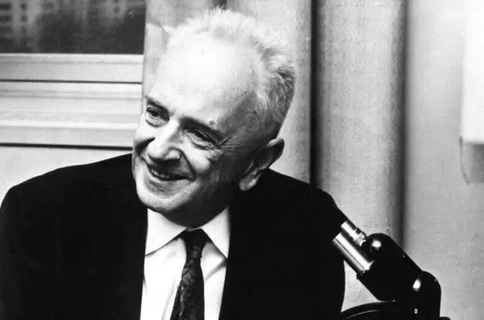 Знаменитые российские ученые, которые выехали из страны