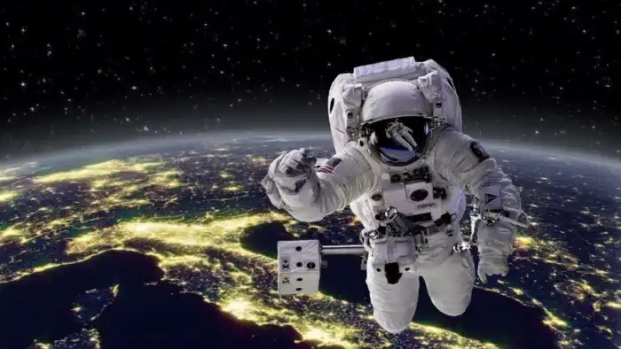 Будет ли больно, если удариться в невесомости?