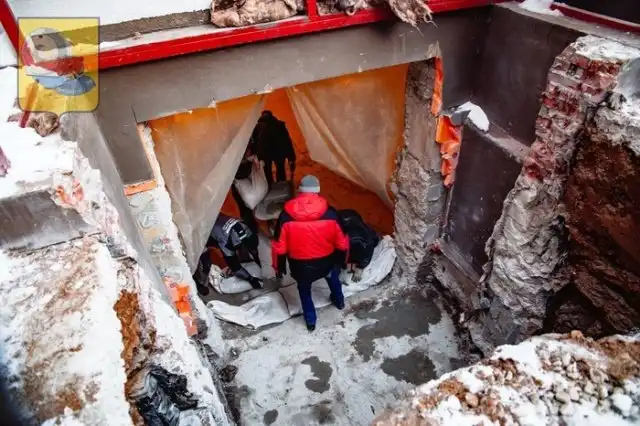 Доставка томографов на цокольный этаж клиники