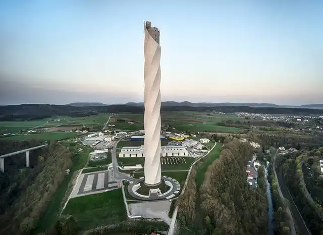 Как вы думаете, для чего нужно это необычное строение?