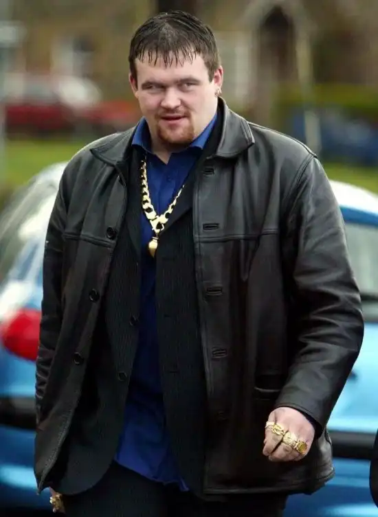 Легко досталось, легко и потерялось: победитель лотереи потратил все деньги и стал чернорабочим